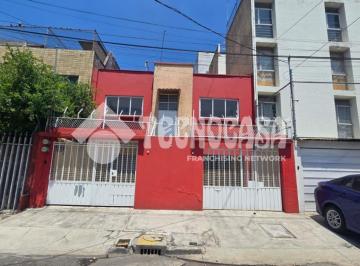 Foto · Casa - Venta