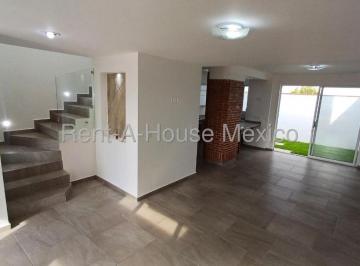 Casa de 3 habitaciones, El Marqués · Casa en Venta Ciudad Maderas, 3 Recamaras, 3 Baños, Excelente Ubicacion.