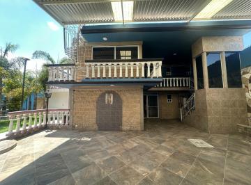 Casa · 298m² · 5 Recámaras · 4 Estacionamientos · Casa de Lujo en Venta – Zaragoza, Huamantla | Oportunidad de Inversión