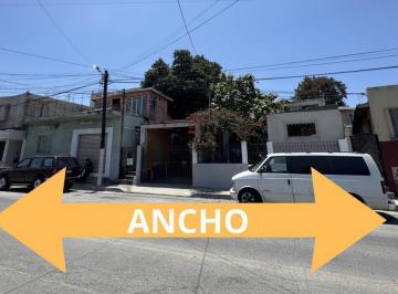 Terreno / Lote · 300m² · Venta de Terreno en La Zona Centro - Panteon Jardin