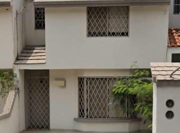 Casa · 2 Recámaras · 1 Estacionamiento · Casa en Venta en San Jeronimo