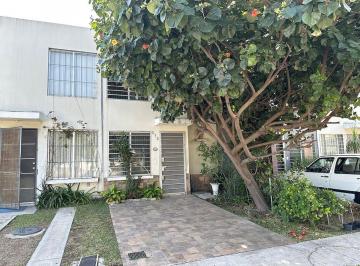 91271884a75869d1439d9137d1aa200f7872f490eda437ad33dd674b8af29b62 · Casa en Venta en Coto La Moraleja, Zapopan