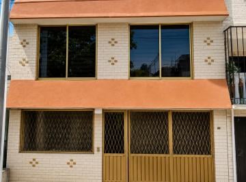 Casa de 3 habitaciones, Azcapotzalco · Casa Adjudicada en El Rosario, Se Muestran Papeles!