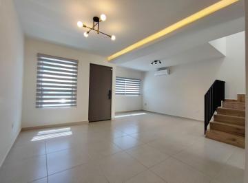 Casa de 3 habitaciones, El Marqués · Casa en La Entrada de Zakia con Estudio en Pb