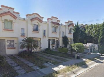 Casa de 3 habitaciones, Tonalá · Casa en Venta de Remate en Urbi Quinta Montecarlo Tonalá Jal