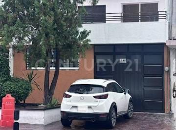 Casa · 190m² · 3 Recámaras · 1 Estacionamiento · Casa en Renta en Primo Verdad, Zona Centro, Aguascalientes