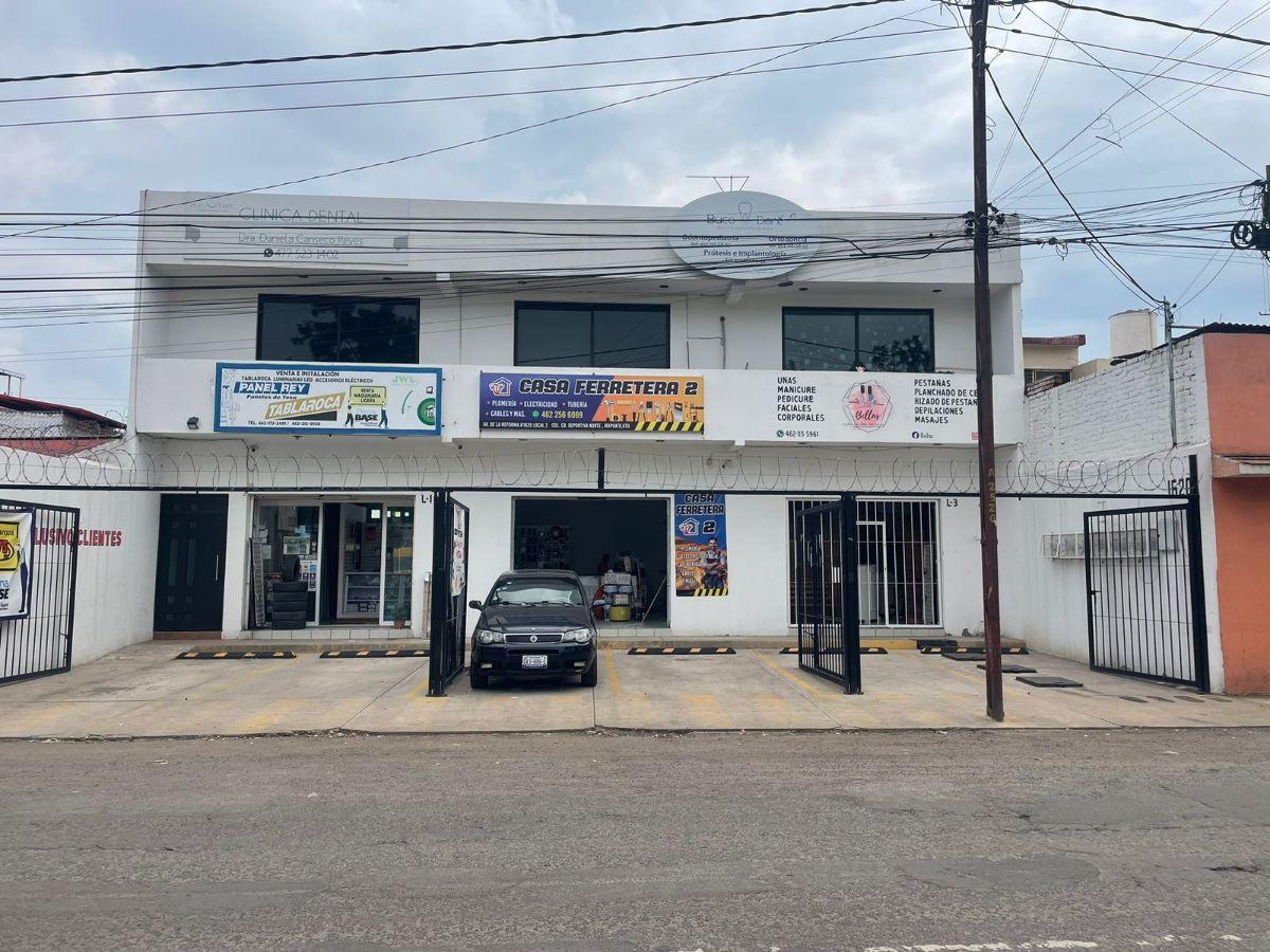 Plaza Comercial en Venta Av Reforma, Irapuato Gto.