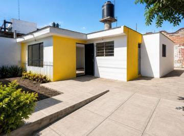 Casa de 2 habitaciones, Atizapán de Zaragoza · Casa de Una Planta en Venta en Atizapán | 150 m² de Terreno y Amplios Espacios