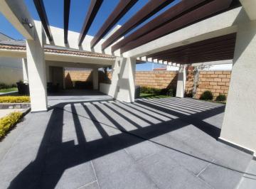 Casa de 4 habitaciones, Querétaro · Se Renta Casa en Residencial El Refugio, Opcion a 4a Recamara Planta Baja