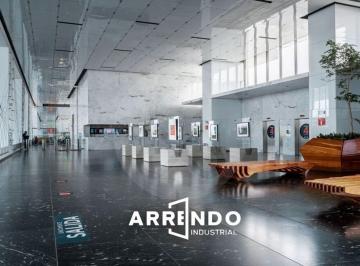 Oficina · 1694m² · 47 Estacionamientos · Oficina en Renta en Santa Fe
