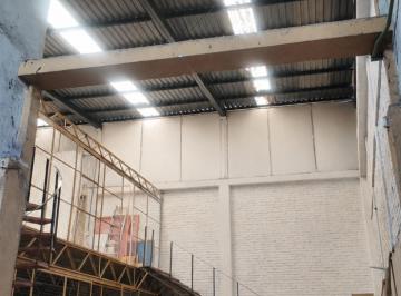 Bodega comercial de 14 habitaciones, Venustiano Carranza · Bodega en Renta Cerca del Aicm y Calzada Zaragoza