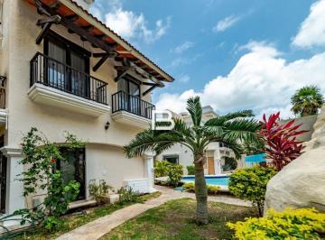 Casa · 3 Recámaras · 1 Estacionamiento · Casa en Renta Residencial Cascada Amueblada