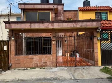 Casa de 3 habitaciones, Cuautitlán Izcalli · Casa de 92 m² con 3 Recámaras en Venta en Sección Parques Cuautitlan Izcalli