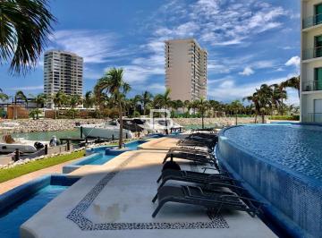 Departamento · 330m² · 4 Recámaras · 2 Estacionamientos · Maioris Departamento en Puerto Cancun Venta