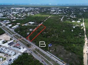 Terreno / Lote · 2020m² · Av Huaycán Terreno Para Proyecto Inmobiliario