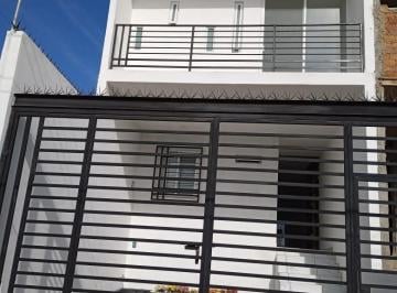 Casa · 270m² · 3 Recámaras · 2 Estacionamientos · Casa Nueva en Venta en Mesa de Los Ocotes