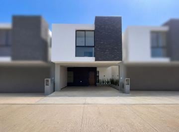 Casa · 112m² · 3 Recámaras · 2 Estacionamientos · Casa Nueva en Venta en Real Campestre Vhsa