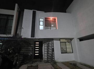 Casa de 3 habitaciones, León · Venta Casa Cumbres de La Pradera