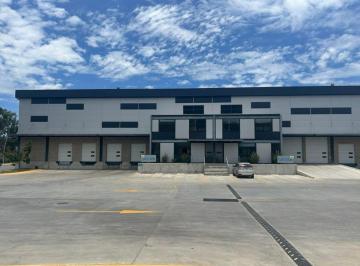 Bodega comercial , Guadalajara · Parque Pinar Empresarial | Nave Industrial en Renta 2,490 m²