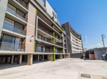 Departamento · 263m² · 3 Recámaras · 2 Estacionamientos · Departamento en Renta en Loma Dorada