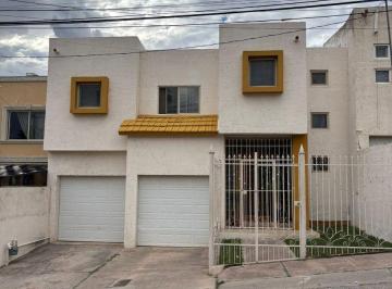 Casa de 3 habitaciones, Chihuahua · Casa en Venta en Fracc. Las Fuentes
