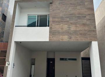 Casa de 3 habitaciones, Monterrey · Casa en Renta Carretera Nacional en Paseo del Vergel