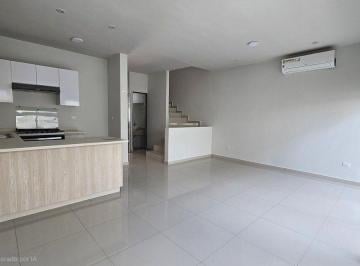 Casa de 3 habitaciones, Monterrey · Casa en Renta Carretera Nacional en Paseo del Vergel