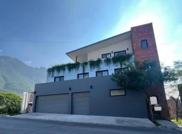 1 · Casa en Venta en Prados de La Sierra, San Pedro Garza García, Nuevo León