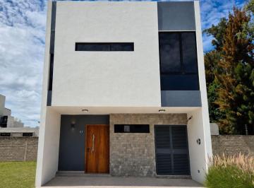 6131db7c7a12ecb7606390a66c8651a52c0edd25d03dabf3fd9ca1ff170d74a1 · Casa Nueva en Venta en Zoi Santa Anita