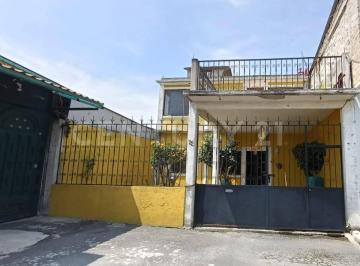 Casa · 184m² · 4 Recámaras · 2 Estacionamientos · Casa Para Remodelar en Venta, Las Mesitas Xochimilco