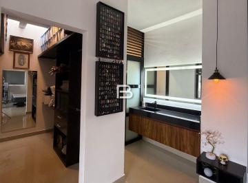 Casa · 160m² · 2 Recámaras · 2 Estacionamientos · Casa en Venta en Arbolada