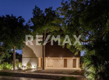 Casa · 510m² · 5 Recámaras · 3 Estacionamientos · Casa Nueva de Lujo en Isla de Kanha Gran Lago Yucatan Country Club - (4)