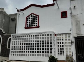 1 · Casa Amueblada en Renta – Valle de Las Cumbres, 2.º Sector