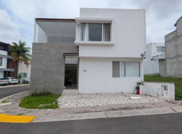 Casa en condominio de 3 habitaciones, Corregidora · Casa en Renta en Punta Esmeralda, Corregidora, Querétaro · en Esquina · Terreno Excedente