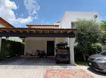 Casa de 4 habitaciones, Querétaro · Casa en Venta en Lomas del Campanario 2 Remodelada y con Acabados Premium
