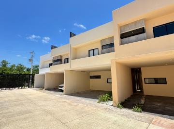 Casa de 3 habitaciones, Mérida · Casa en Venta en Temozón Norte