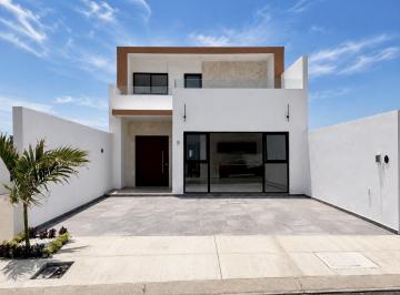 Casa · 121m² · 2 Recámaras · 2 Estacionamientos · Casa Nueva en Venta Lomas del Mediterraneo