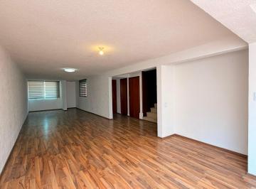 Casa de 3 habitaciones, Naucalpan de Juárez · En Venta Casa 177 m² Satelite en Conjunto