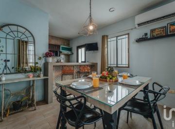 Casa · 162m² · 3 Recámaras · 2 Estacionamientos · Casa en Venta Al Norte de Mérida, Yucatán.