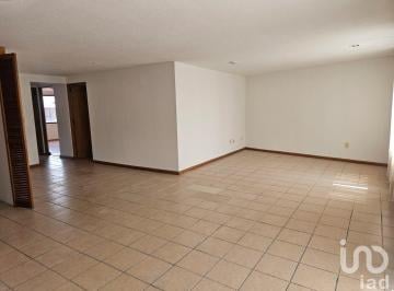Departamento · 119m² · 3 Recámaras · 2 Estacionamientos · Departamento (Gp) Jesus del Monte
