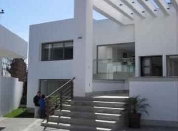 Casa · 520m² · 4 Recámaras · 3 Estacionamientos · Casa en Lomas de Tecamachalco