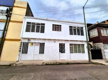 Casa · 307m² · 3 Recámaras · 4 Estacionamientos · Propiedad en Venta | Casa + 2 Departamentos | Ideal Para Inversión, Muy Céntrico
