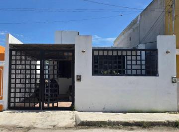 Casa de 2 habitaciones, Progreso · Progreso 2/2 Pool $165k