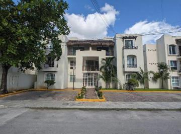 Departamento · 120m² · 2 Recámaras · 1 Estacionamiento · Departamento 2 Recamaras en Renta | Condominio Las Torres Playa del Carmen | Amplio y Centrico