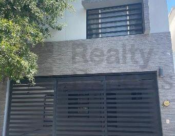 650351 · Casas en Renta en Cumbres San Agustin