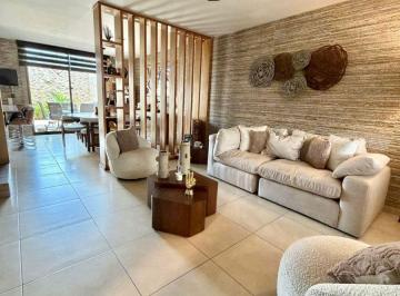 Casa de 3 habitaciones, Tlajomulco de Zúñiga · Casa en Venta con Excelentes Espacios, en Cumbres Platino Zona Bosques de Santa Anita