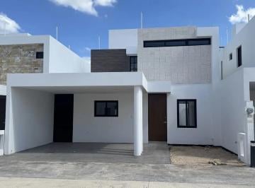 1 · Venta de Casa de 3 Habitaciones en Temozón Norte, Mérida Yucatan