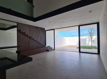 1 · Venta de Casa en Residencial Xcanatun Mérida Yucatán