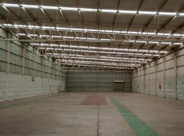 Bodega comercial · 1500m² · 4 Estacionamientos · Bodega Comercial en Parque Industrial Oriente
