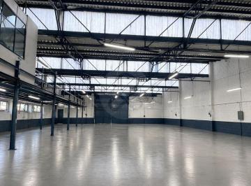 Nave industrial · 1337m² · Binyamin: Nave Industrial en Renta en Santiago